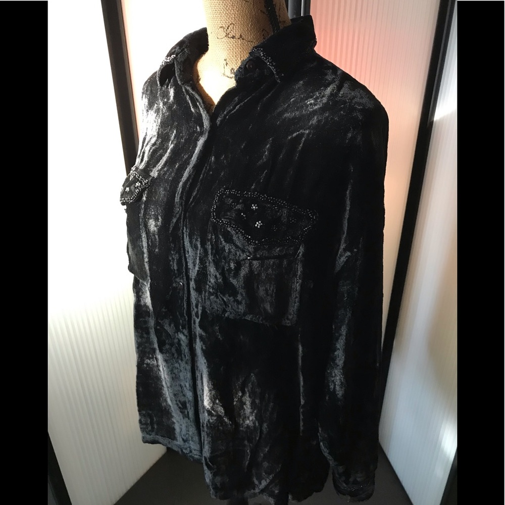 Velvet button down shirt. Beaded cuffs, pockets.